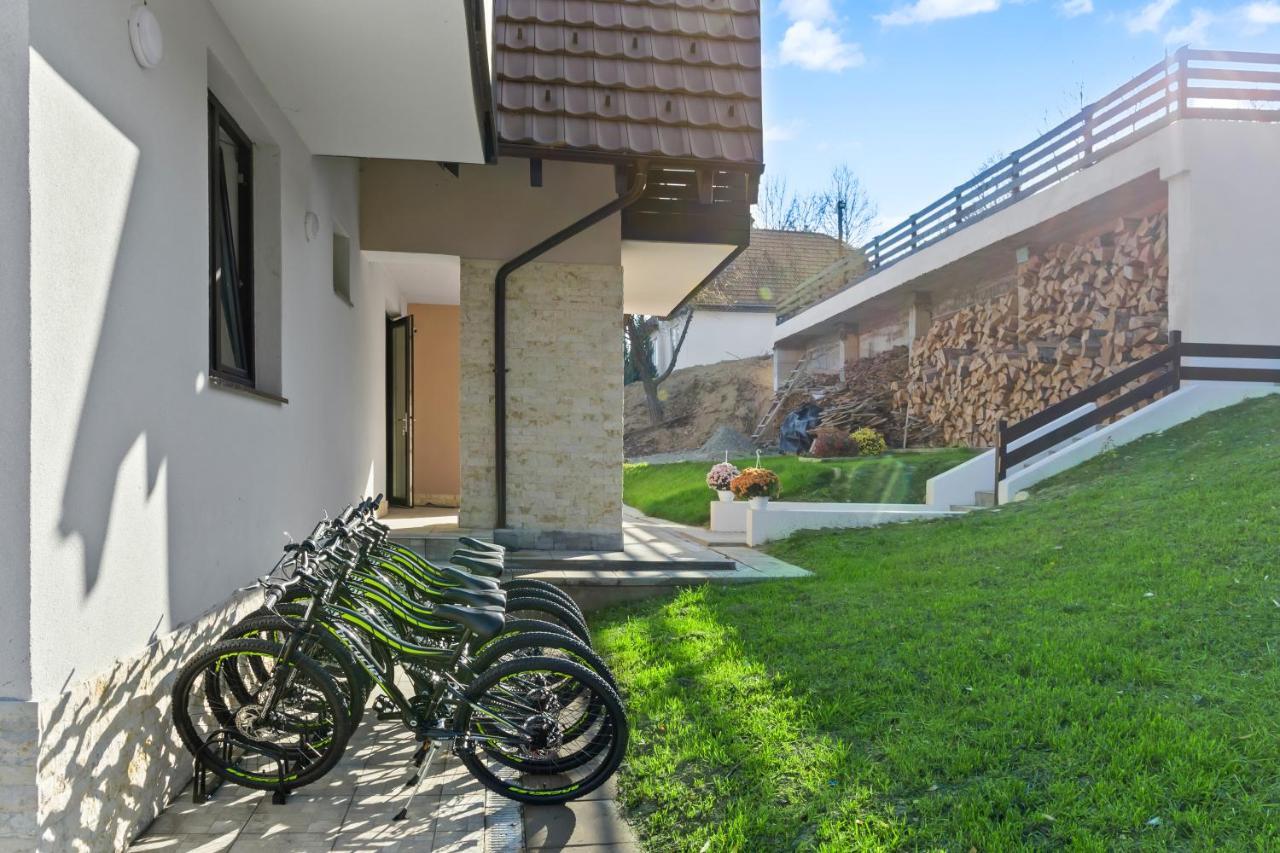 Pensiunea Podul Simonului Bran  Exterior foto