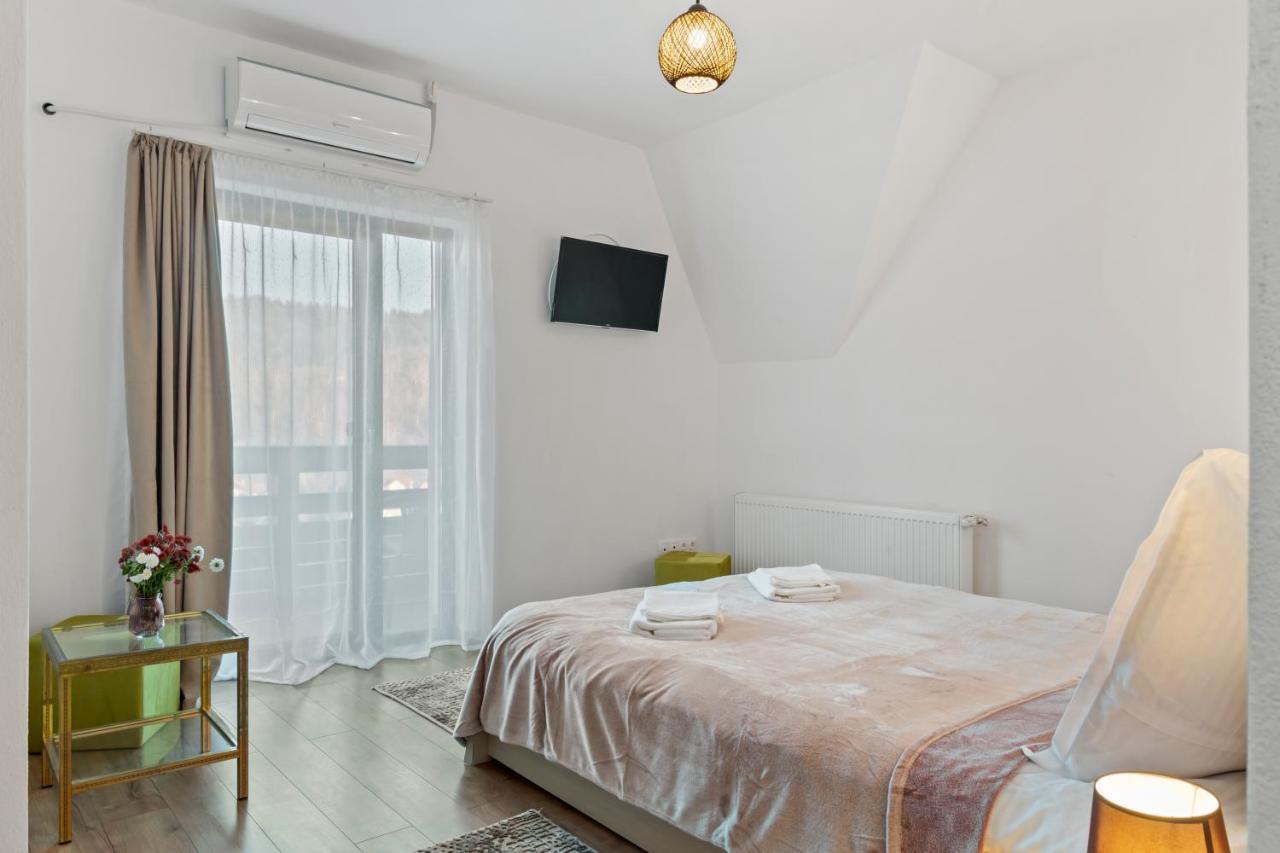 Pensiunea Podul Simonului Bran  Exterior foto