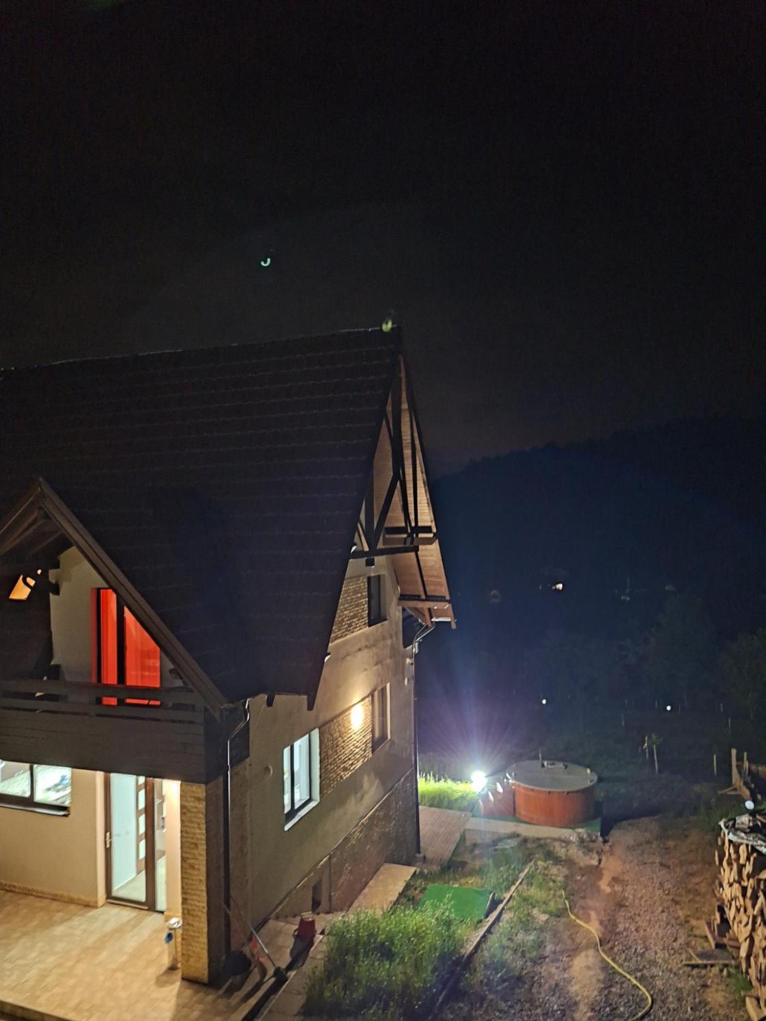 Pensiunea Podul Simonului Bran  Exterior foto